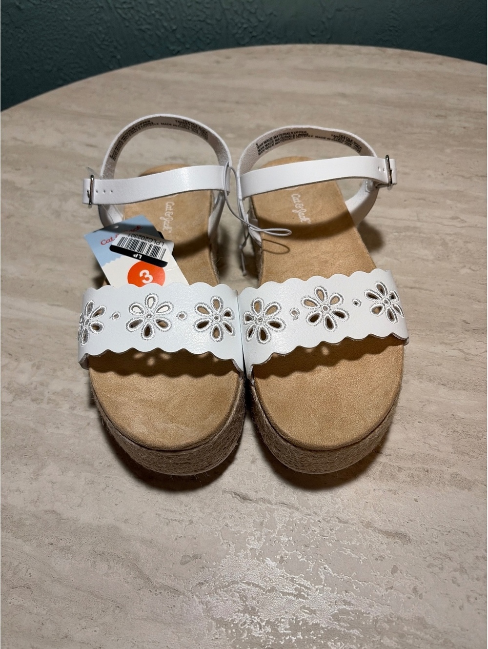 Cat & Jack White Floral Cutout Platform Sandals Size 3